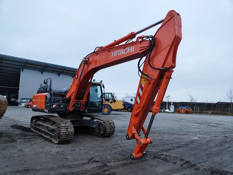 2019 Hitachi ZX300LCN-6 Crawler Excavator