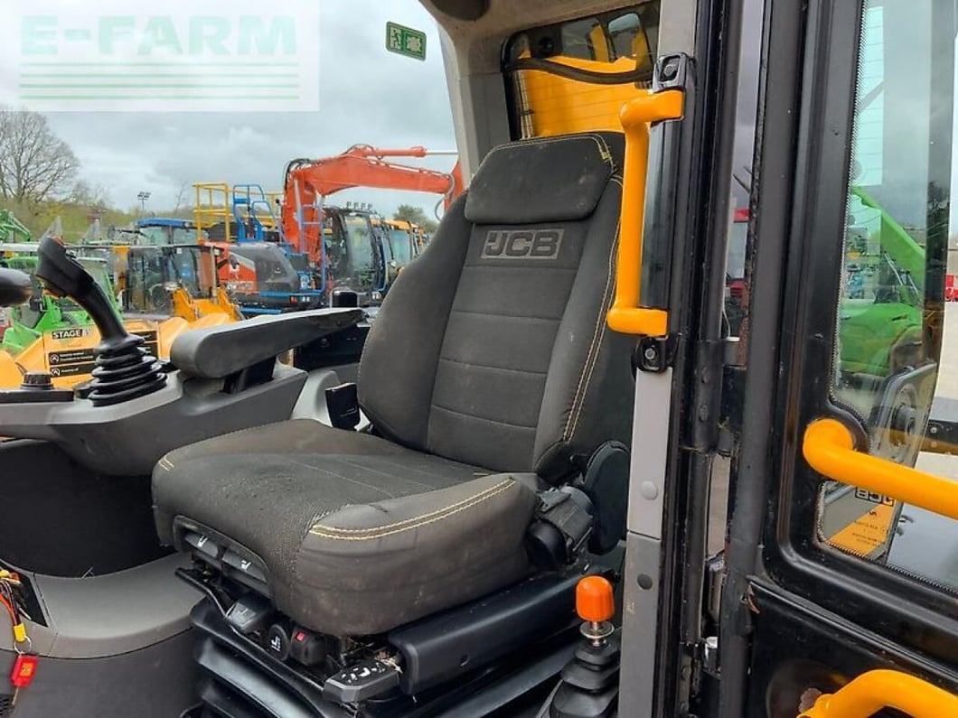 2022 JCB 542-70 AGRI XTRA Mini Excavator