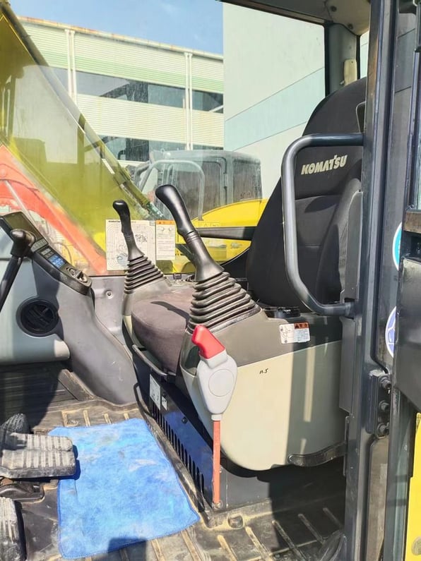 2022 Komatsu PC60-8 Mini Excavator