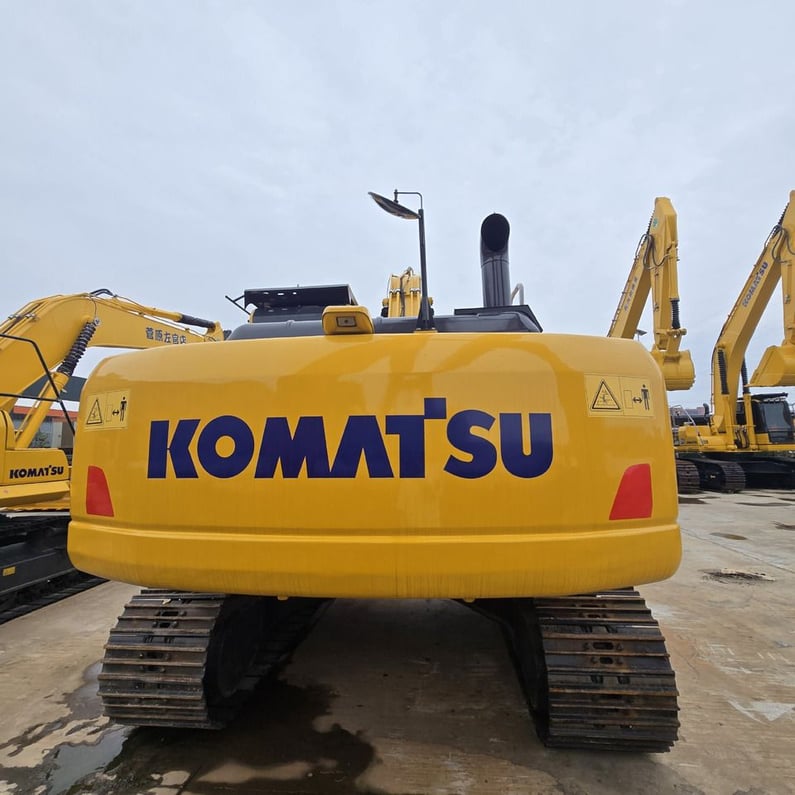2023 Komatsu PC220-8 Crawler Excavator