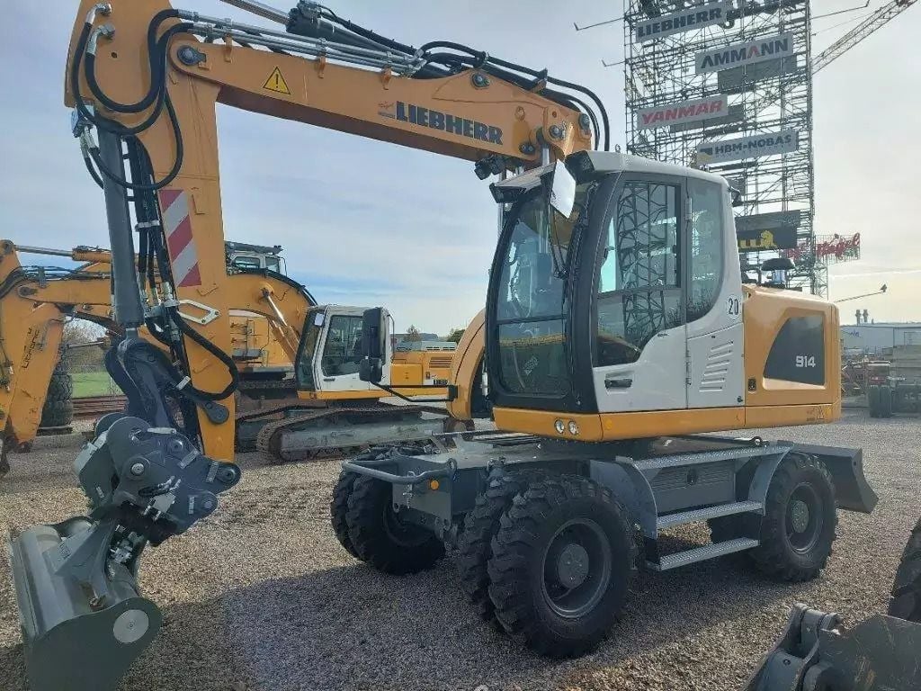 2022 Liebherr A914 LITRONIC G6.0-D Wheel Excavator