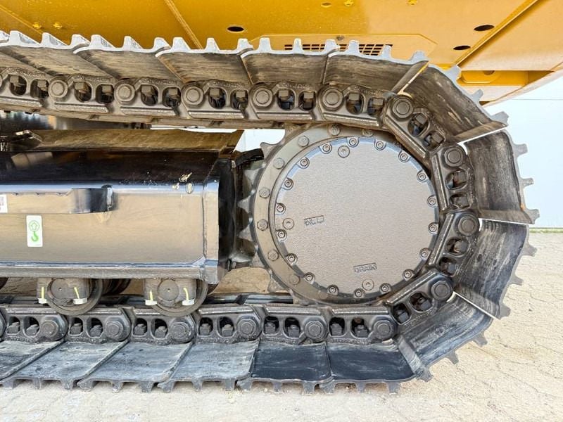 2025 Caterpillar 320D3 Crawler Excavator