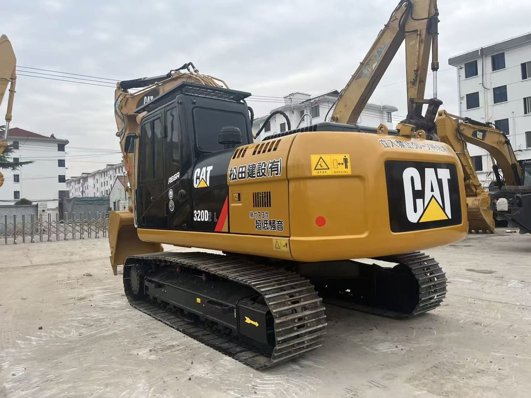 2022 Caterpillar 320D2 Crawler Excavator