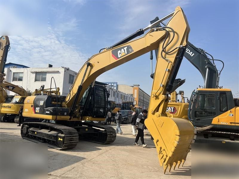 2020 Caterpillar 323D2L Crawler Excavator