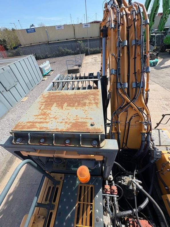 2019 Hyundai HX380 Crawler Excavator