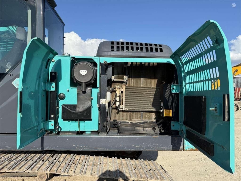 2015 Kobelco SK210LC-10 Crawler Excavator