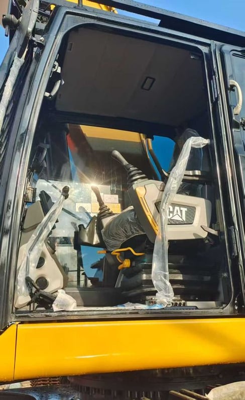 2022 Caterpillar 345GC Crawler Excavator