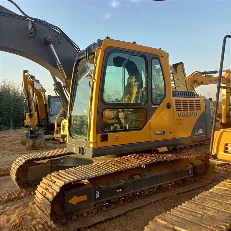 2023 Volvo EC140B Crawler Excavator