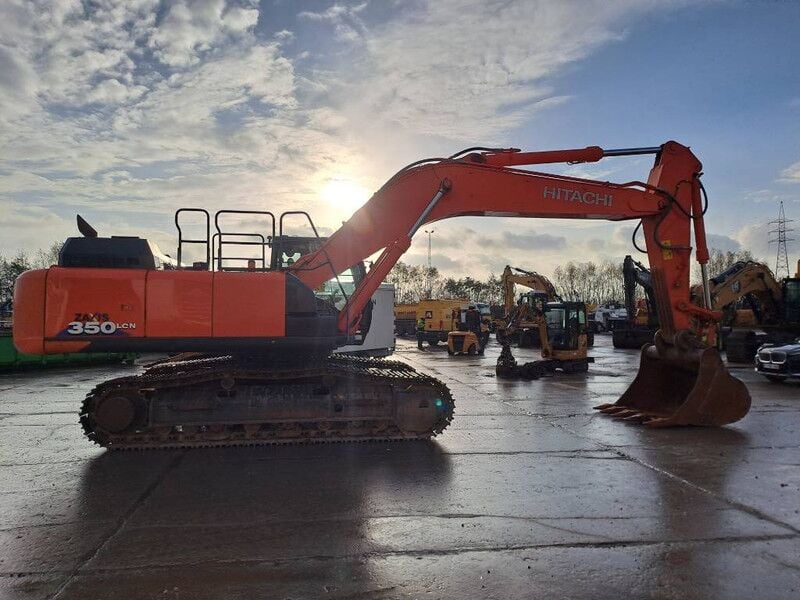 2018 Hitachi ZX350LCN-6 Crawler Excavator
