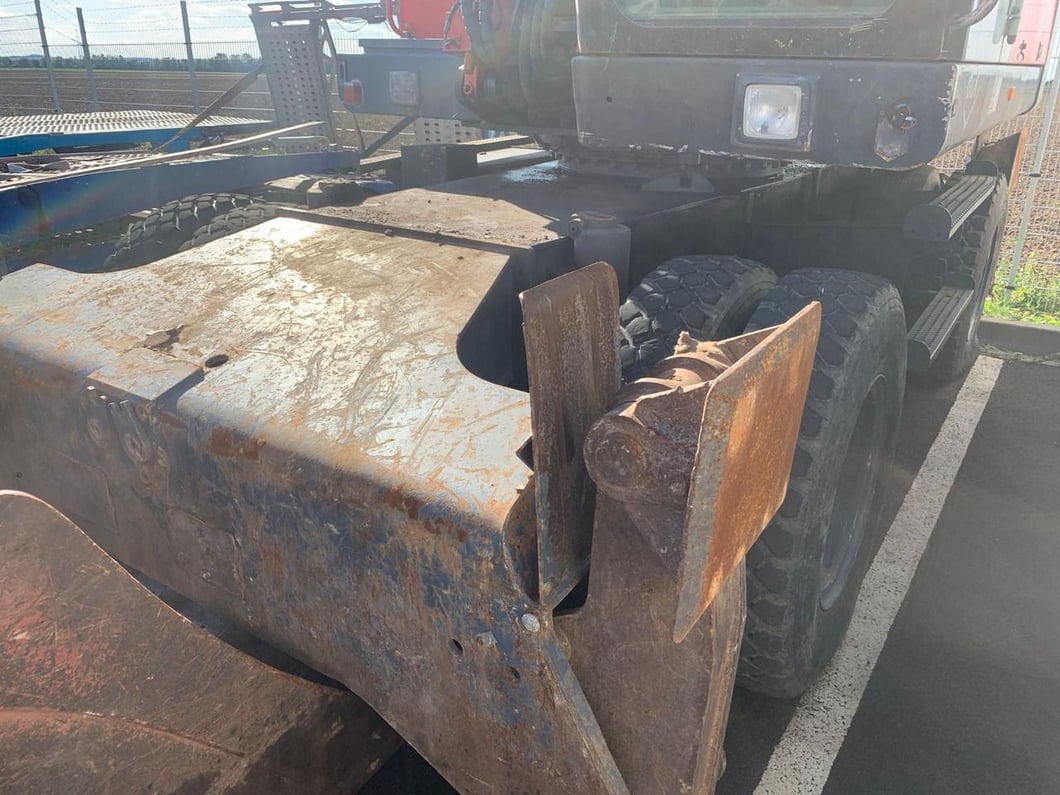 2001 O&K MH 5.5 Wheel Excavator