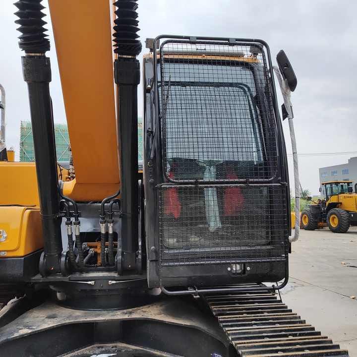 2023 Hyundai R220LC-9S Crawler Excavator