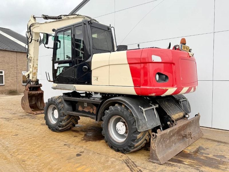 CAT M316D – Quick Coupler / Automatic Greasing (2011)