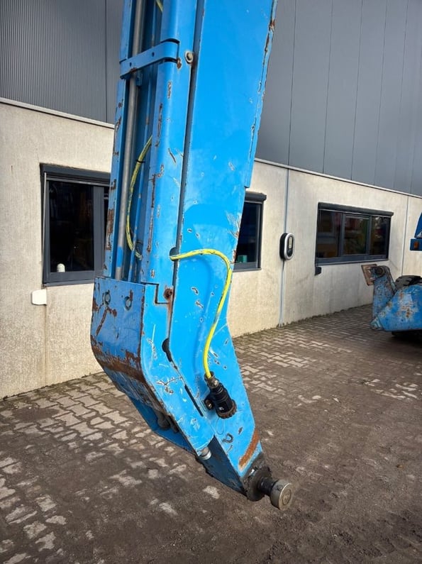 2002 Fuchs MHL331C Material Handler