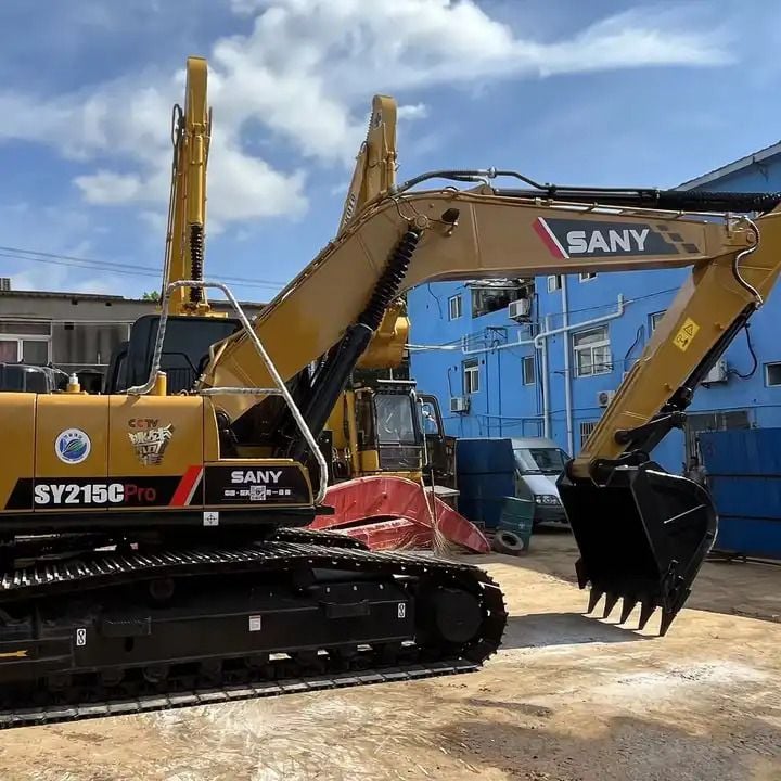 Crawler Excavator China Made Brand 90% New 21.5TON Sany Crawler Excavator In Perfect Condition With In Shanghai (2022)