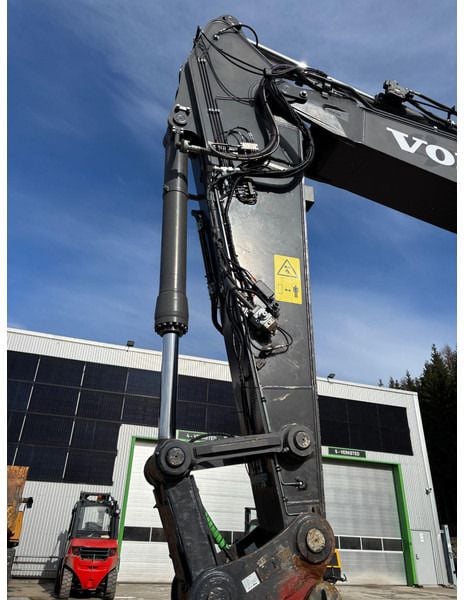 2019 Volvo ECR355EL Crawler Excavator