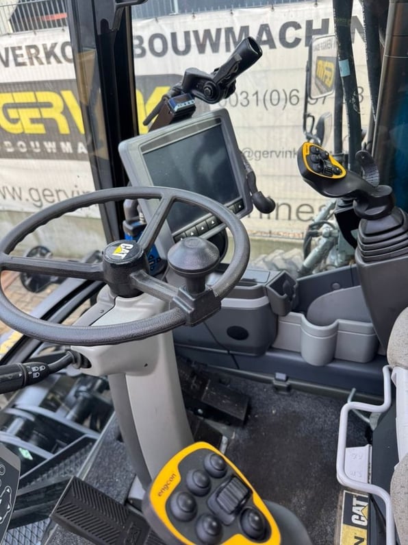 2016 Caterpillar 315 UNAC 22 TTR Wheel Excavator