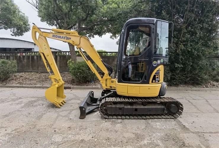 2023 Komatsu PC35 Mini Excavator