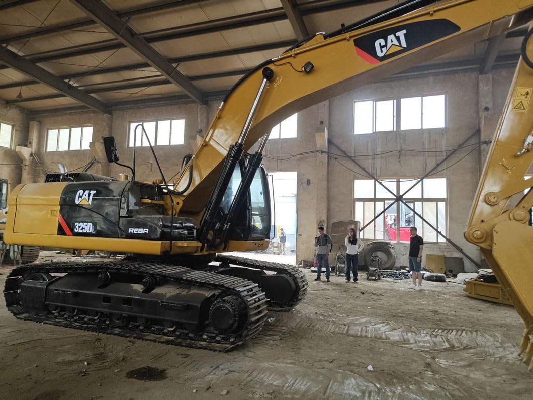 Caterpillar 325D Crawler Excavator