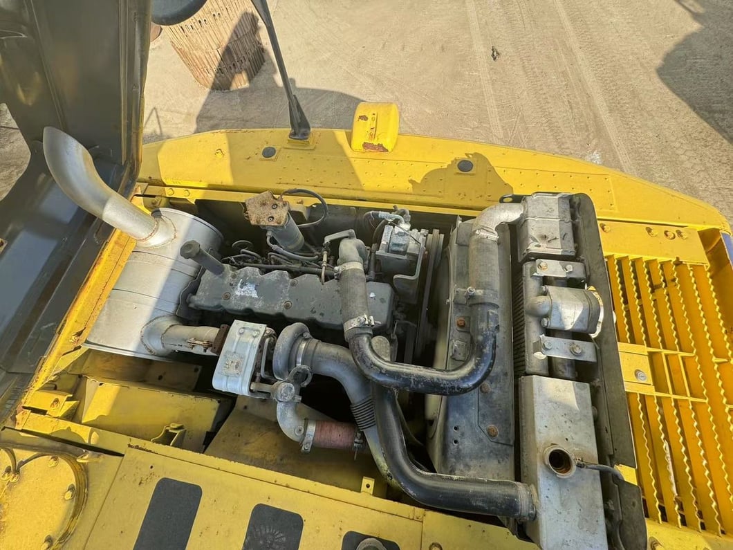 2018 Komatsu PC200-8 Crawler Excavator
