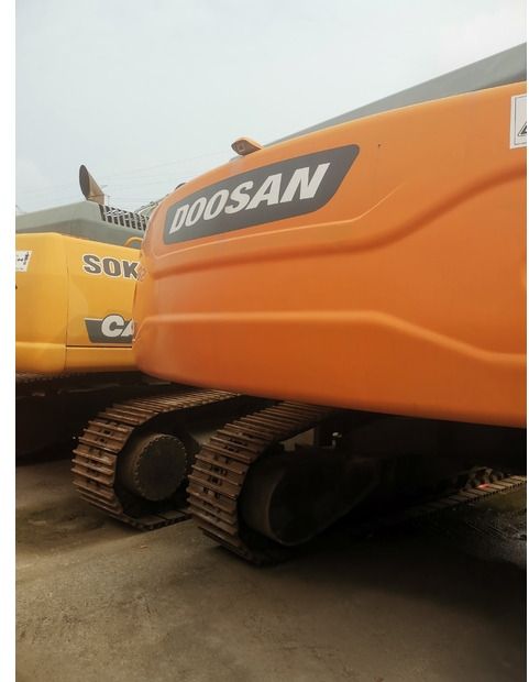 2020 Doosan DX500LC Crawler Excavator