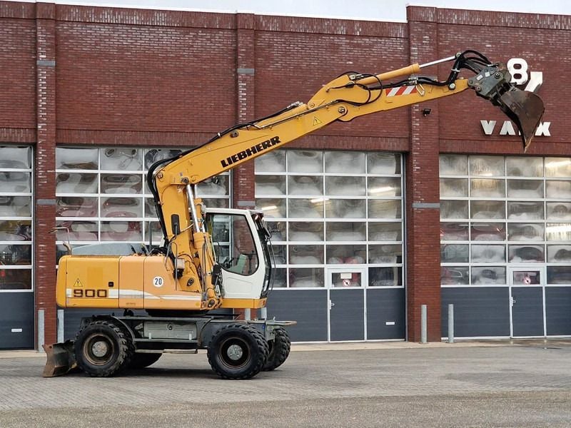 2009 Liebherr A900C Wheel Excavator