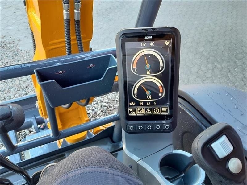 XCMG XE27E Mini Excavator