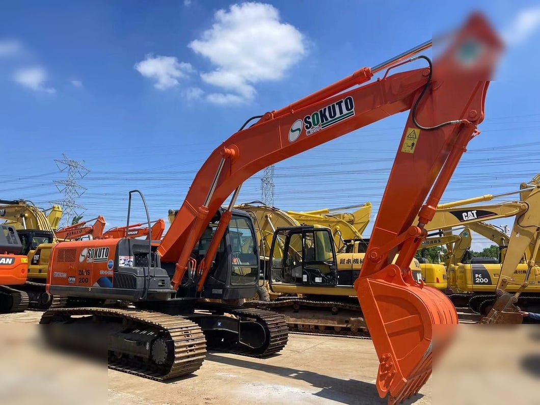 2020 Hitachi ZX200-3G Crawler Excavator