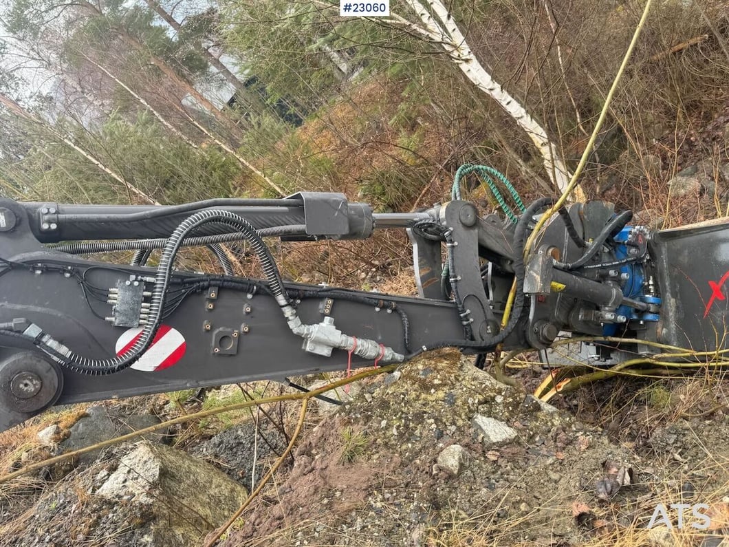 2022 Volvo ECR88D Crawler Excavator