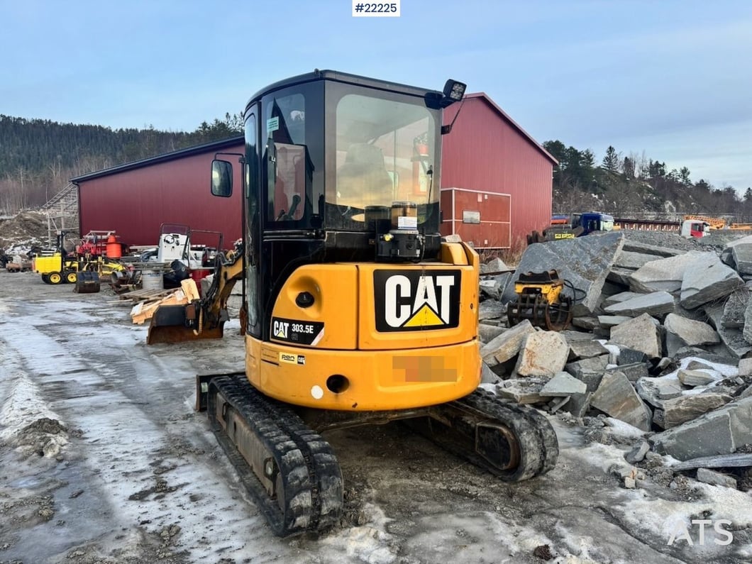 2018 Caterpillar 303.5ECR Mini Excavator
