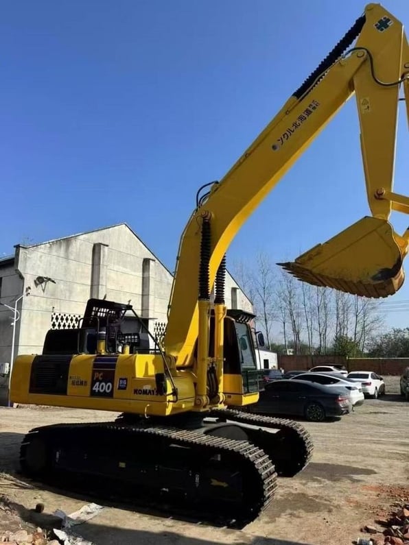 2023 Komatsu PC400-8 Crawler Excavator