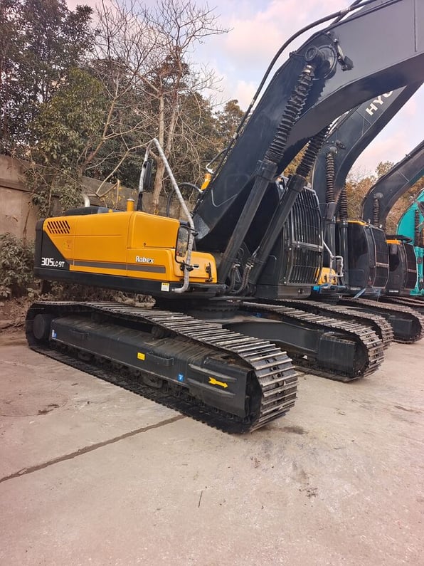 2025 Hyundai R305LC-9T Crawler Excavator