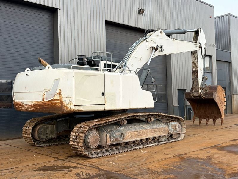 2015 Liebherr R946 Crawler Excavator