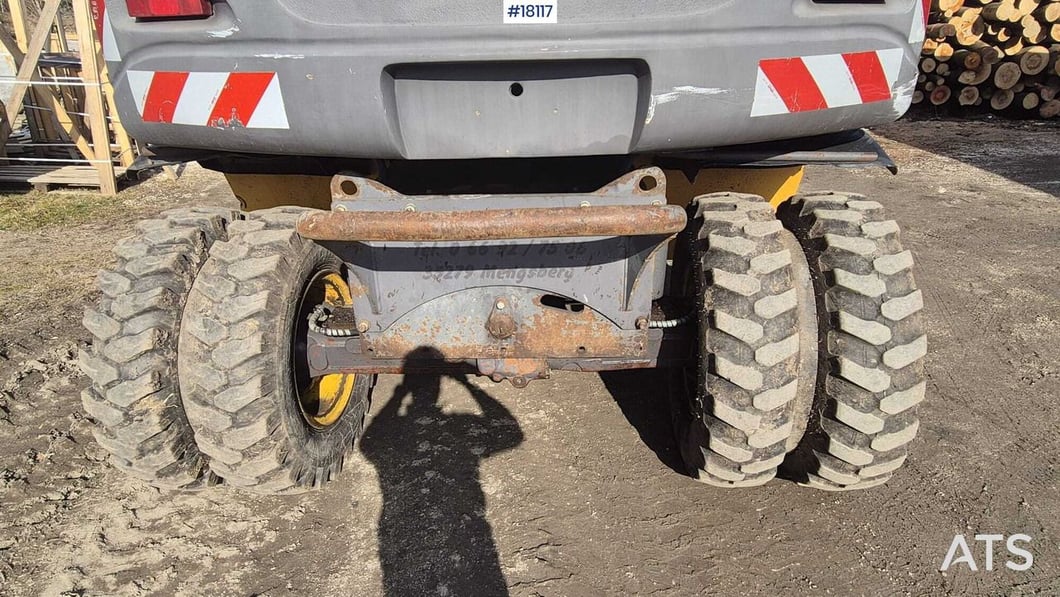 2005 Volvo EW140B Wheel Excavator