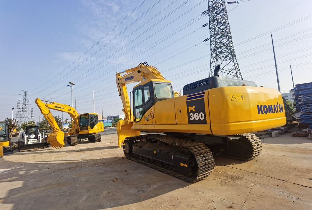 2020 Komatsu PC360 Crawler Excavator