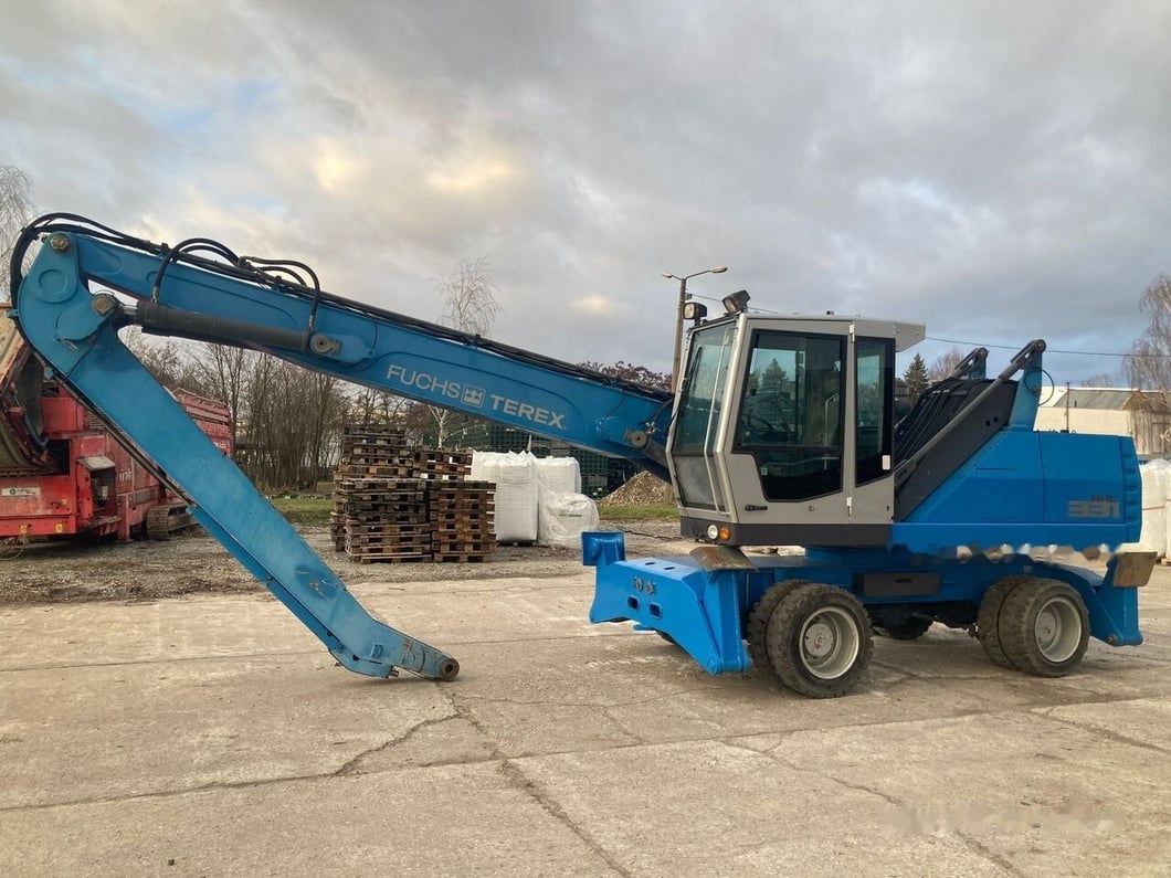 2008 Fuchs MHL331D Material Handler