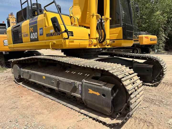 2020 Komatsu PC400-8 Crawler Excavator