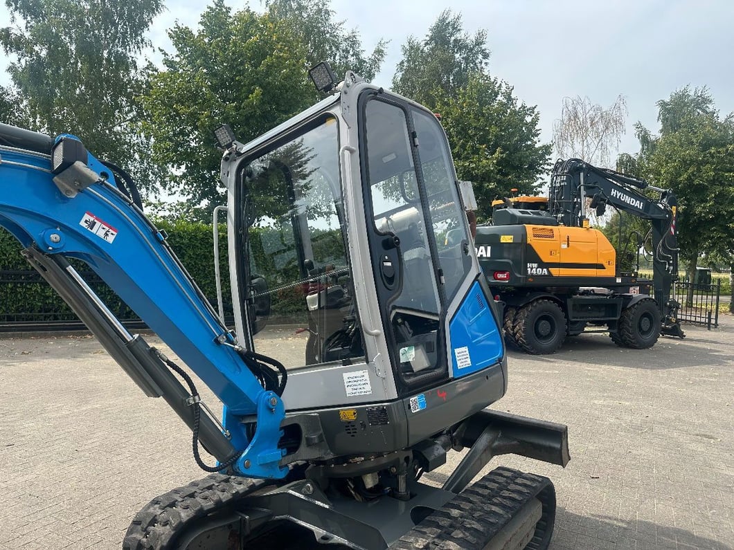 Wacker Neuson ET24 Mini Excavator