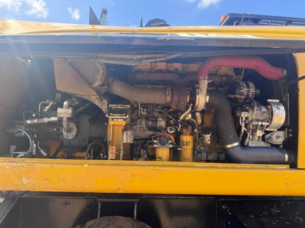 2011 Caterpillar M322D MH Material Handler