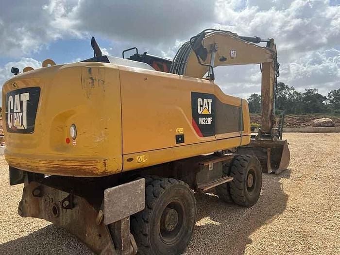 2016 Caterpillar M320F Wheel Excavator