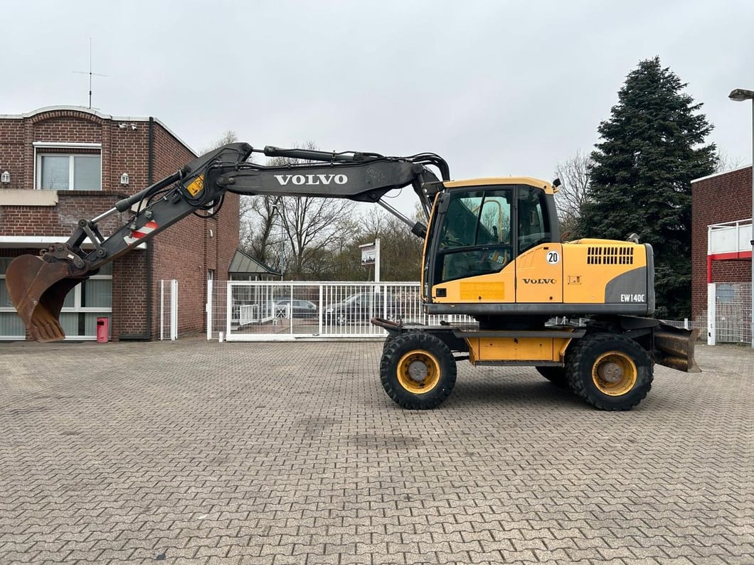 2008 Volvo EW140C Wheel Excavator