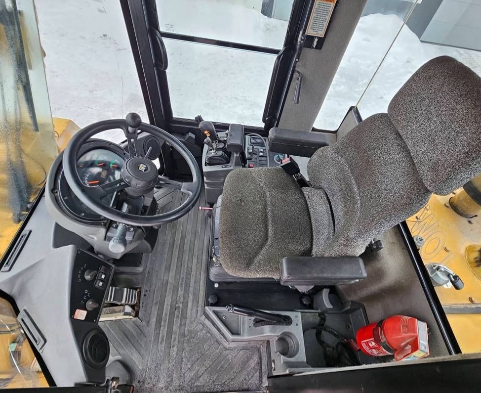 2003 Caterpillar 938G Wheel Excavator