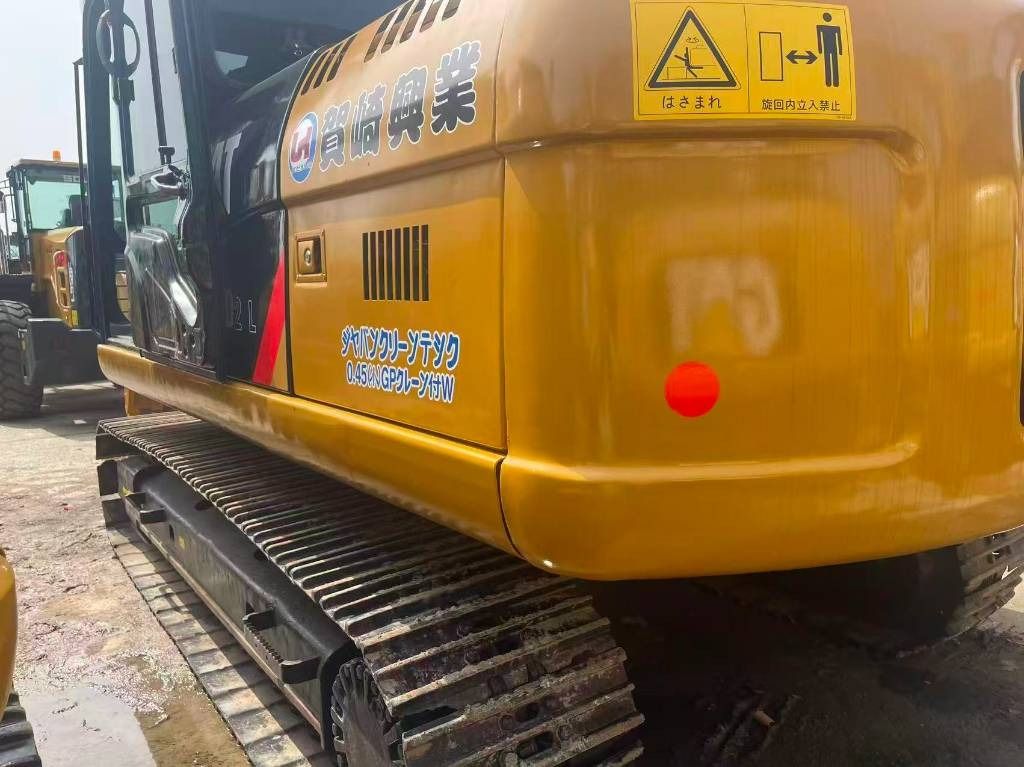 2025 Caterpillar 320D Crawler Excavator