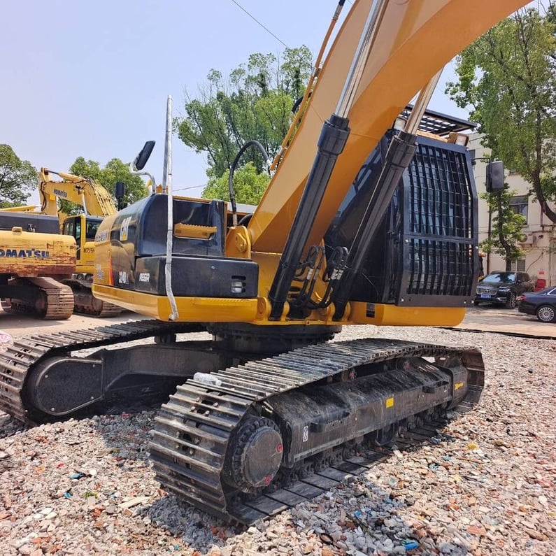 2024 Caterpillar 324D Crawler Excavator