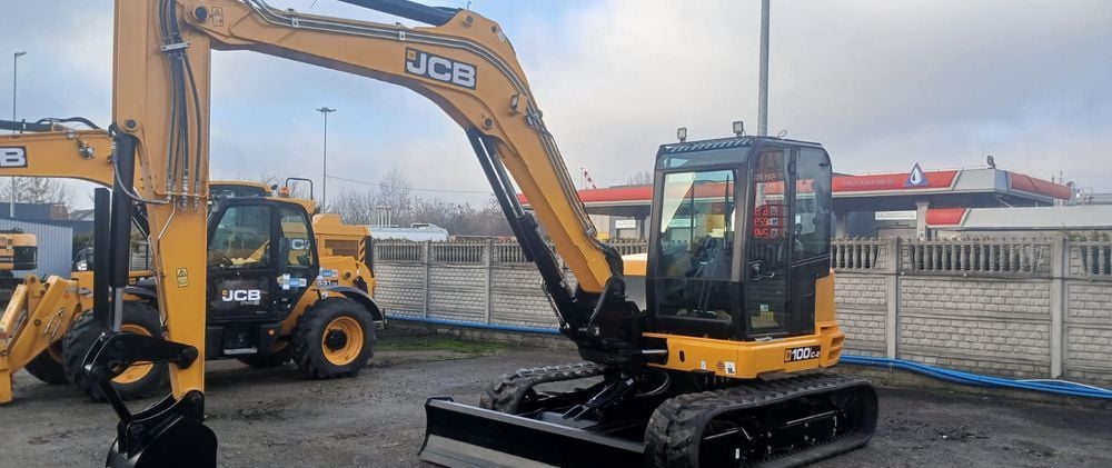 2023 JCB 100C-2 Crawler Excavator
