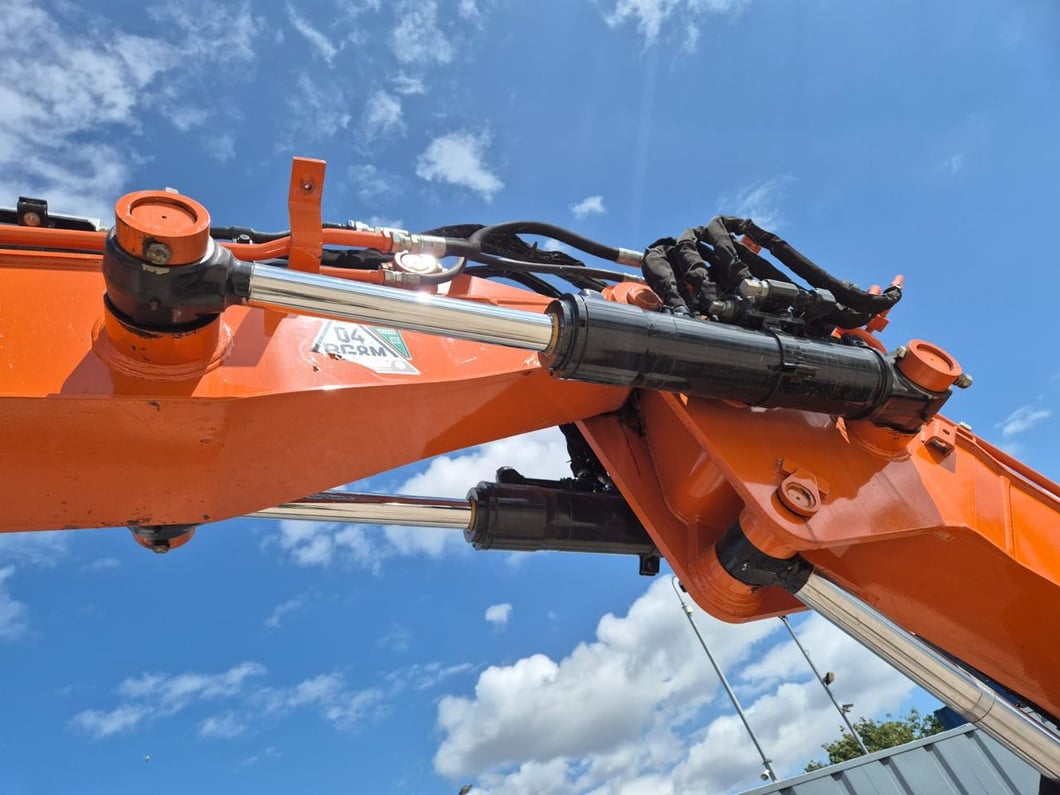 2023 Hitachi ZX85USBR-6 2PB Mini Excavator