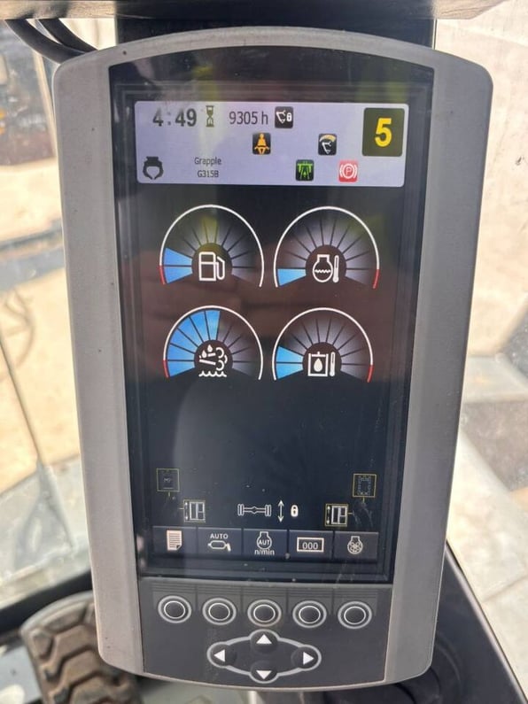 2017 Caterpillar MH3022 Material Handler
