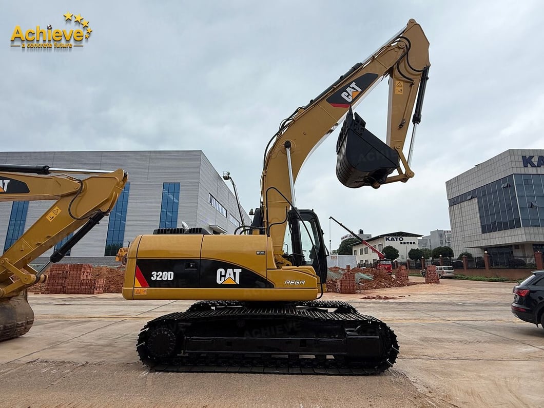 2025 Caterpillar 320D Crawler Excavator