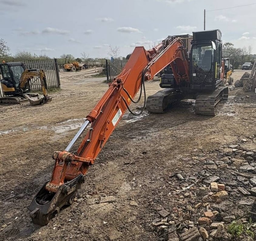2015 Hitachi ZX130 LC N-7 Crawler Excavator
