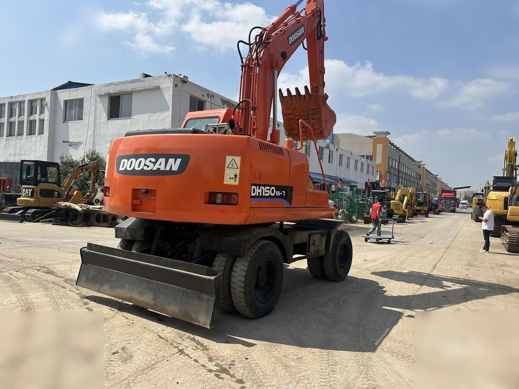 2016 Doosan DH150W-7 Wheel Excavator