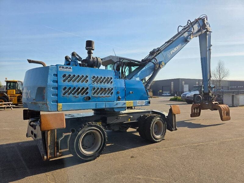 2016 Fuchs MHL331 Material Handler